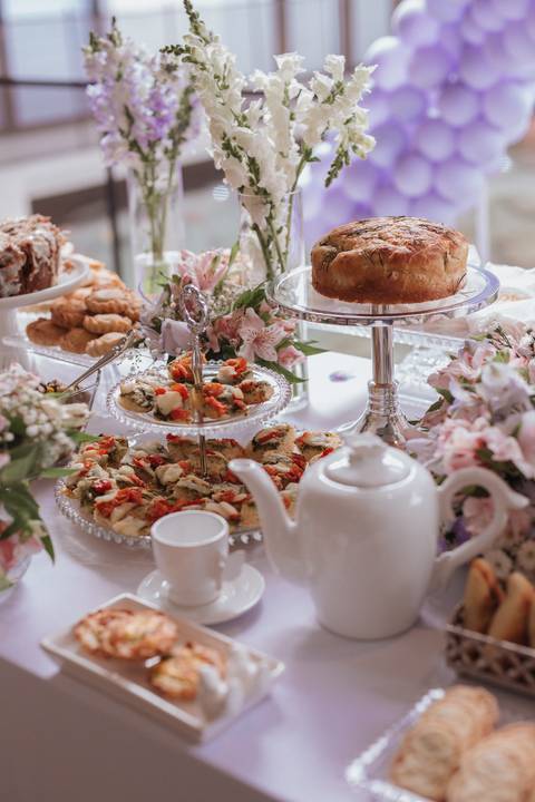 Chá de bebe minimalista'