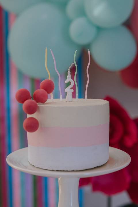 Aniversário infantil com tema de Trolls'