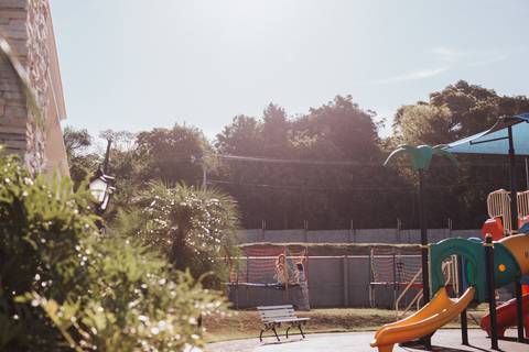 Aniversário infantil com tema de Trolls'