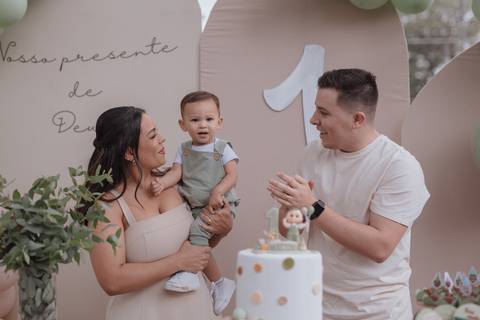 Aniversário infantil com tema personalizado '