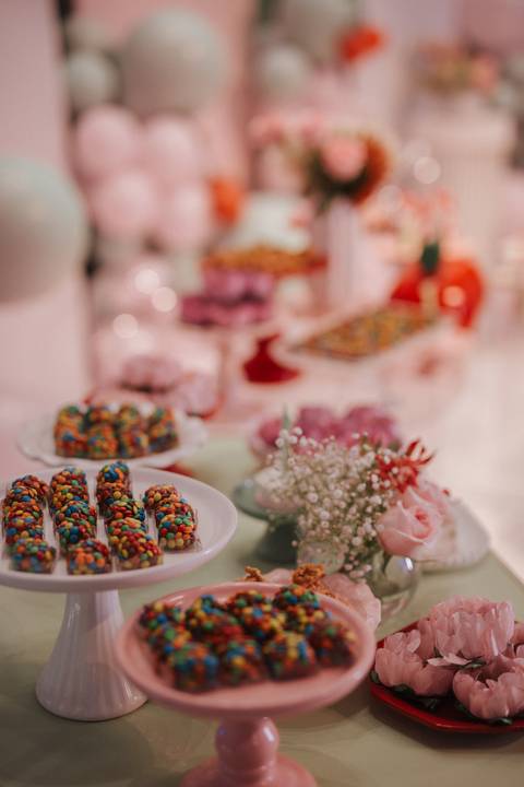 Aniversário infantil com tema de cereja'