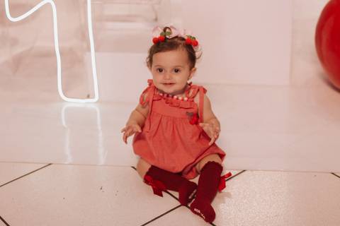 Aniversário infantil com tema de cereja'