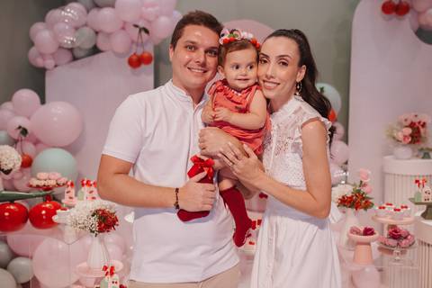 Aniversário infantil com tema de cereja'