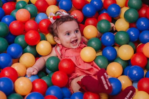 Aniversário infantil com tema de cereja'