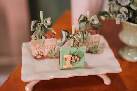 Aniversário infantil com tema de safari'