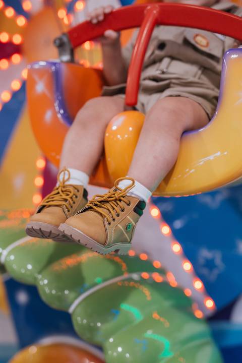 Aniversário infantil com tema de safari'