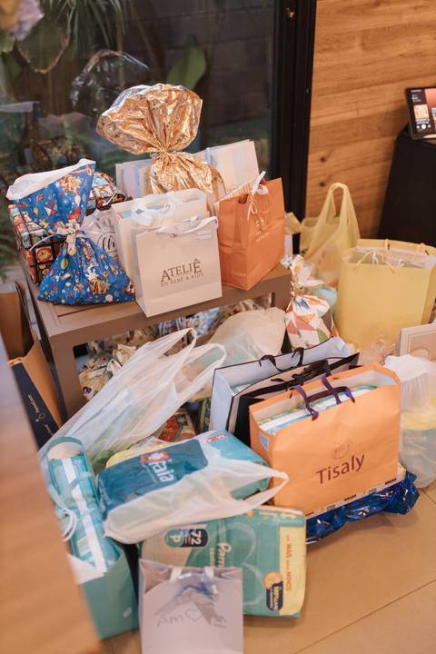 chá de bebe minimalista'