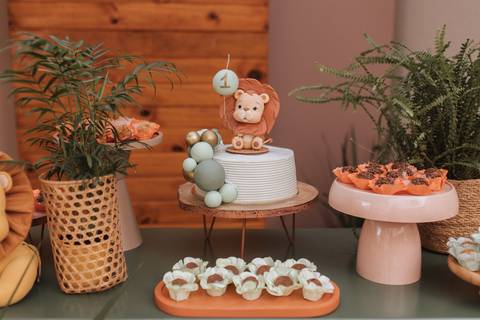 Aniversário infantil com tema Leão'