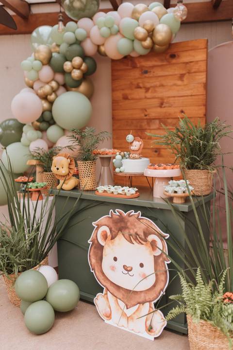 Aniversário infantil com tema Leão'