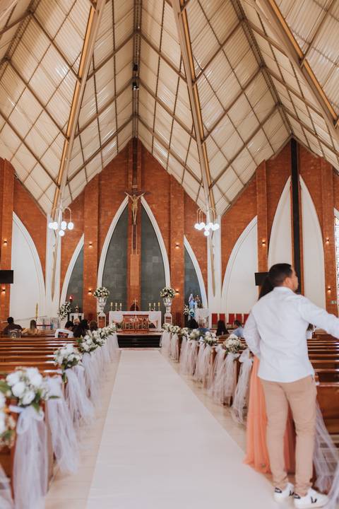 Inspiração de casamento intimista na igreja '