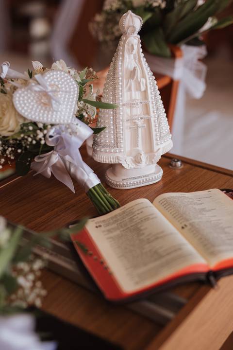 Inspiração de casamento intimista na igreja '