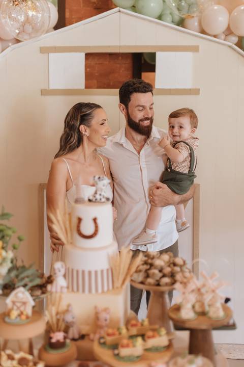 Aniversário infantil com tema de fazenda'