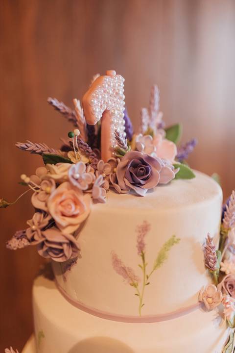 Aniversário de 1 ano com tema de lavanda'