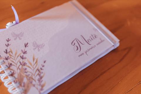 Aniversário de 1 ano com tema de lavanda'