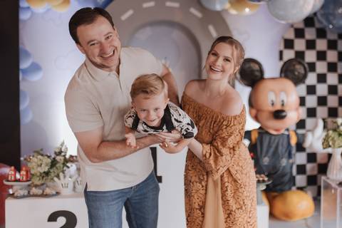 Aniversário de 2 anos com tema de Mickey'