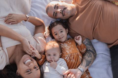 Ensaio em família no campo'