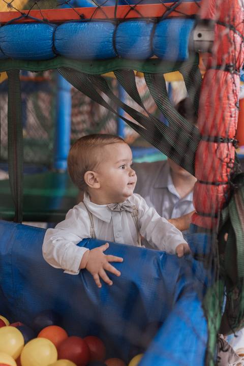 Aniversário infantil com tema de dinossauro '