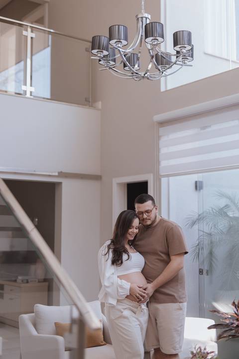 ensaio de gestante em casa'