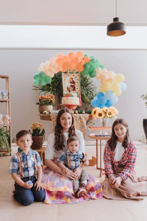 Aniversário infantil com tema de São João'