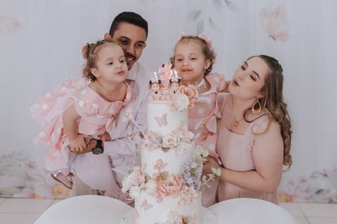 Aniversário infantil com tema de Minnie e Margarida '