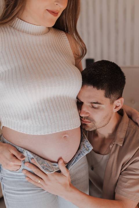 ensaio de gestante em casa'