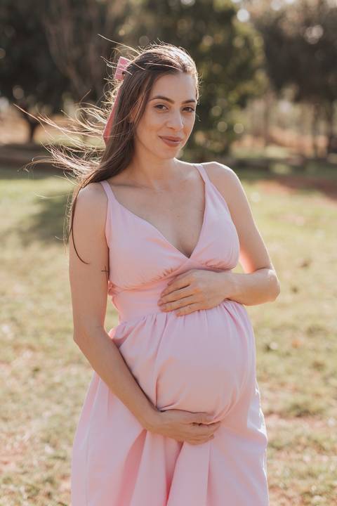 ensaio de gestante no campo '