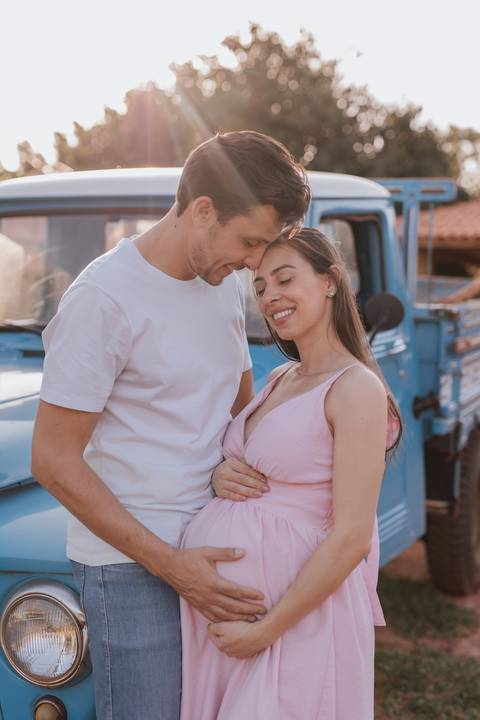 ensaio de gestante no campo '