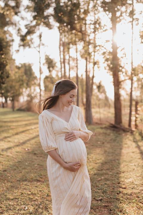 ensaio de gestante no campo '
