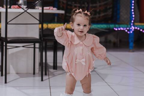 Aniversário infantil com tema de floresta encantada'