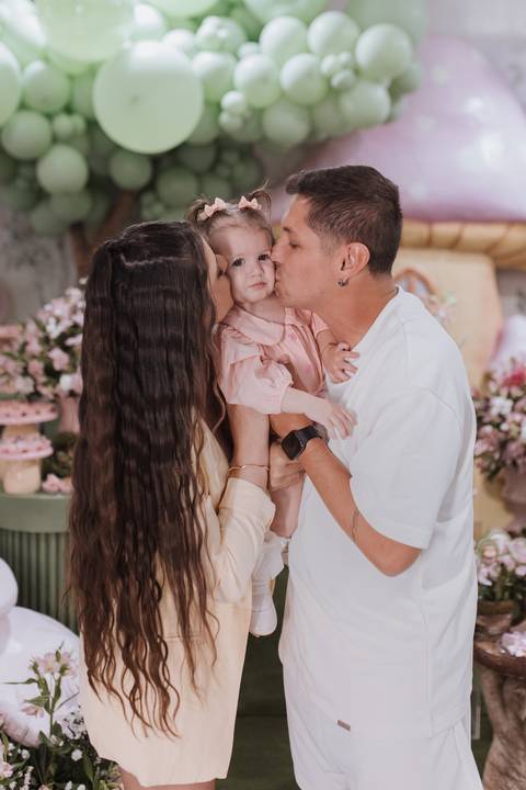 Aniversário infantil com tema de floresta encantada'