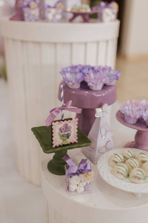Aniversário infantil com tema de lavanda'