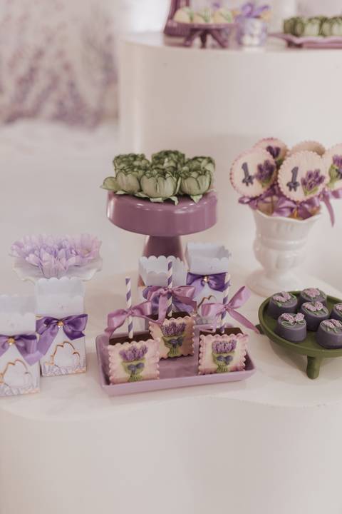 Aniversário infantil com tema de lavanda'