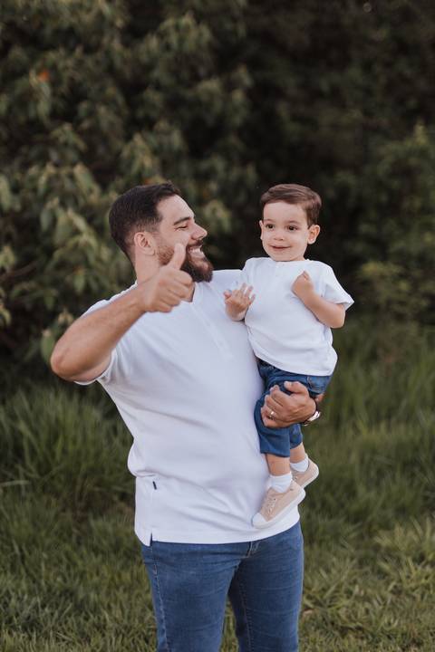 ensaio de gestante no campo '