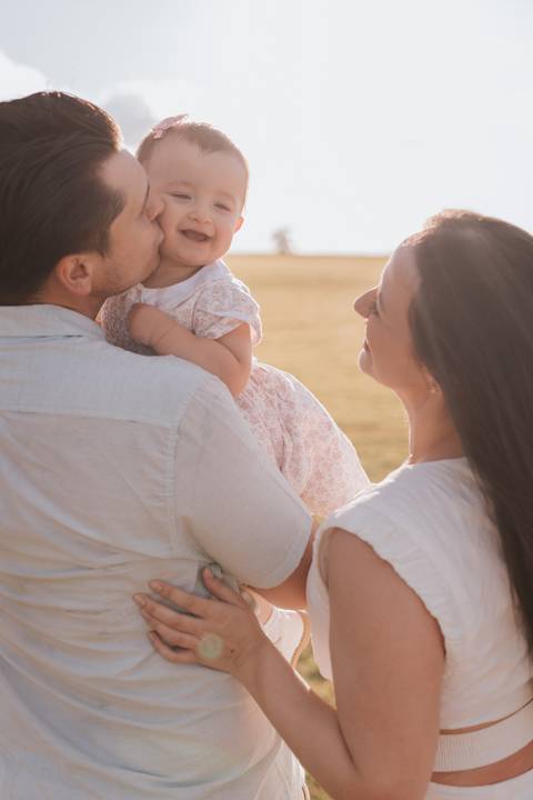 ensaio em família no campo '