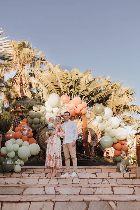 Decoração de aniversário de 1 ano com tema de bosque'