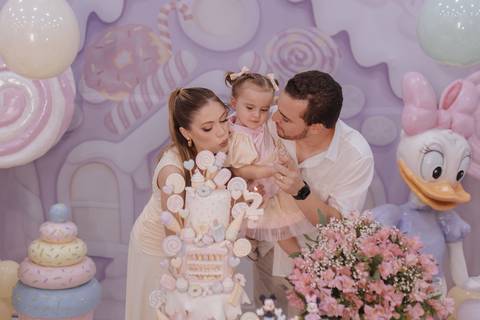 Decoração de aniversário de 2 ano com tema de Minnie'