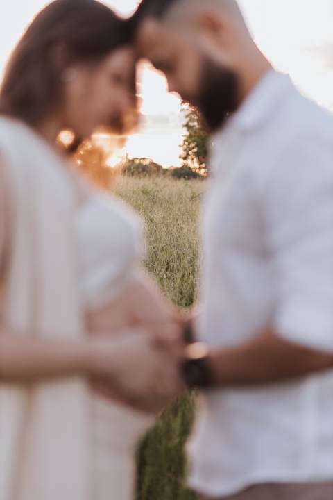inspiração de ensaio de gestante no campo'