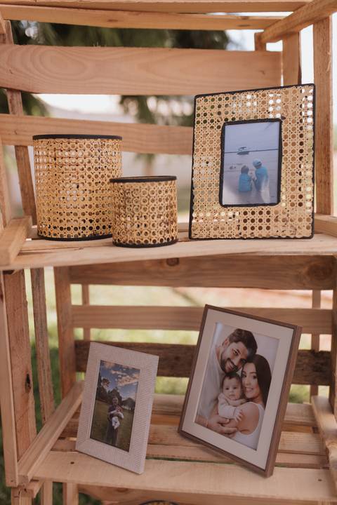 Inspiração de decoração de aniversário de 1 ano com tema de fazenda'