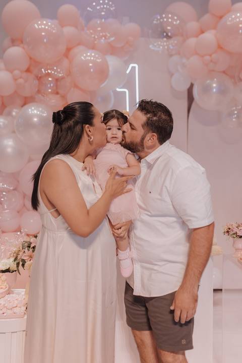 Decoração de aniversário de 1 ano com tema de ursinho'