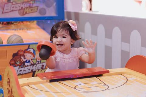 Decoração de aniversário de 1 ano com tema de ursinho'