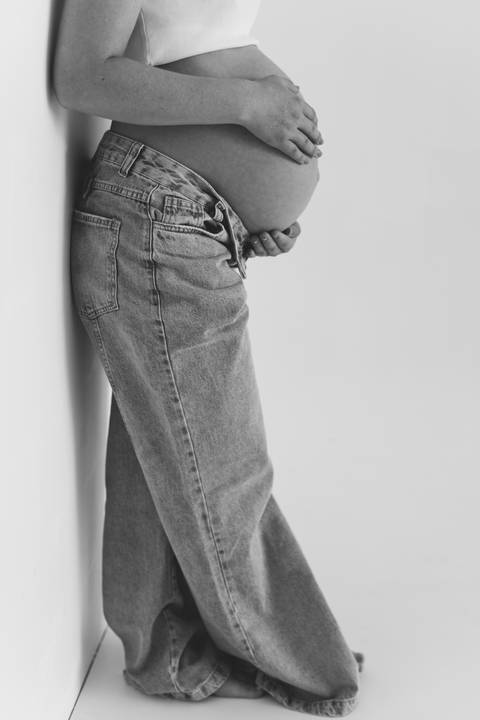 inspiração de ensaio gestante no estudio'