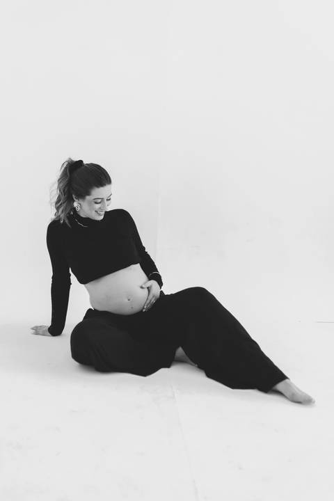 inspiração de ensaio gestante no estudio'