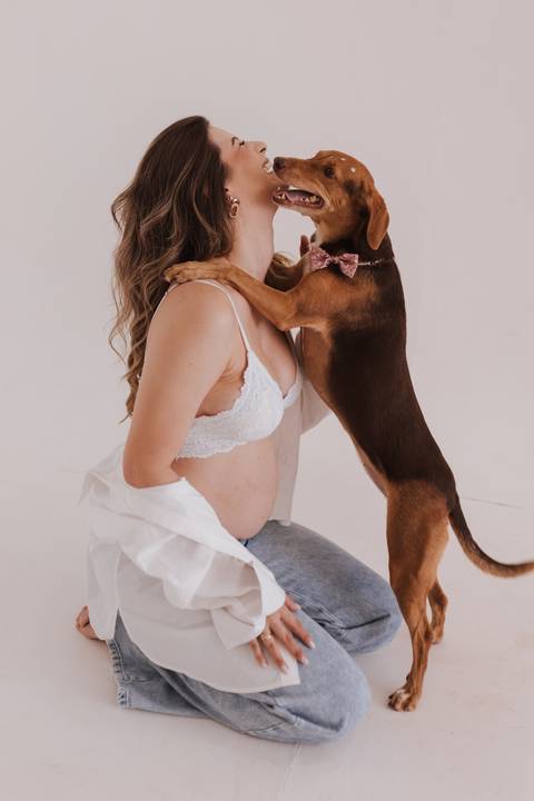 inspiração de ensaio gestante no estudio'