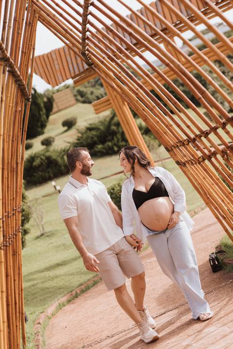 inspiração de ensaio gestante no parque do japão'