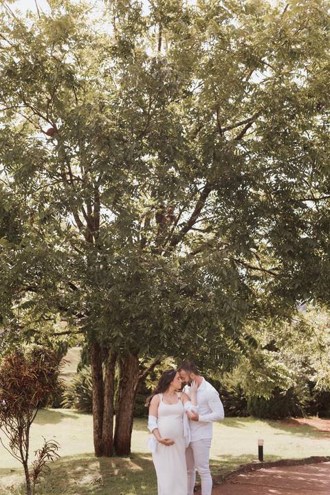 inspiração de ensaio gestante no parque do japão'