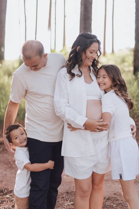 inspiração de ensaio gestante no campo'