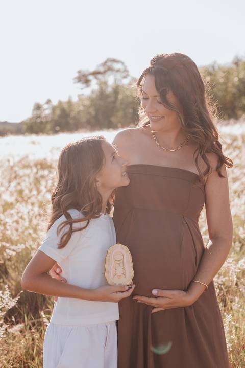 inspiração de ensaio gestante no campo'