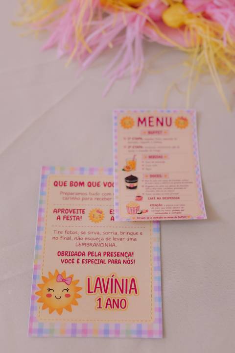 Decoração de aniversário de 1 ano com tema de solzinho'