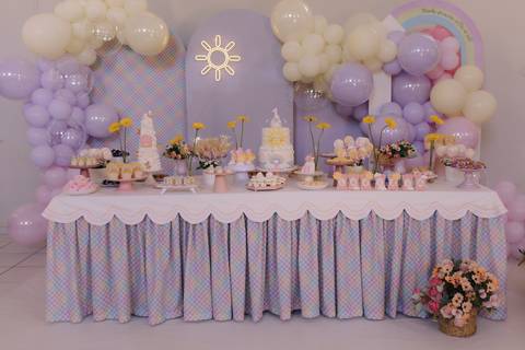 Decoração de aniversário de 1 ano com tema de solzinho'