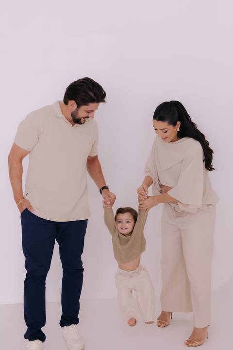 inspiração de ensaio gestante no estúdio'